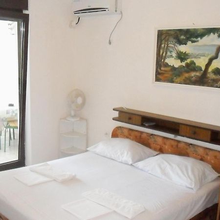 Apartments By The Sea Suha Punta, Rab - 5050 Kampor Bilik gambar