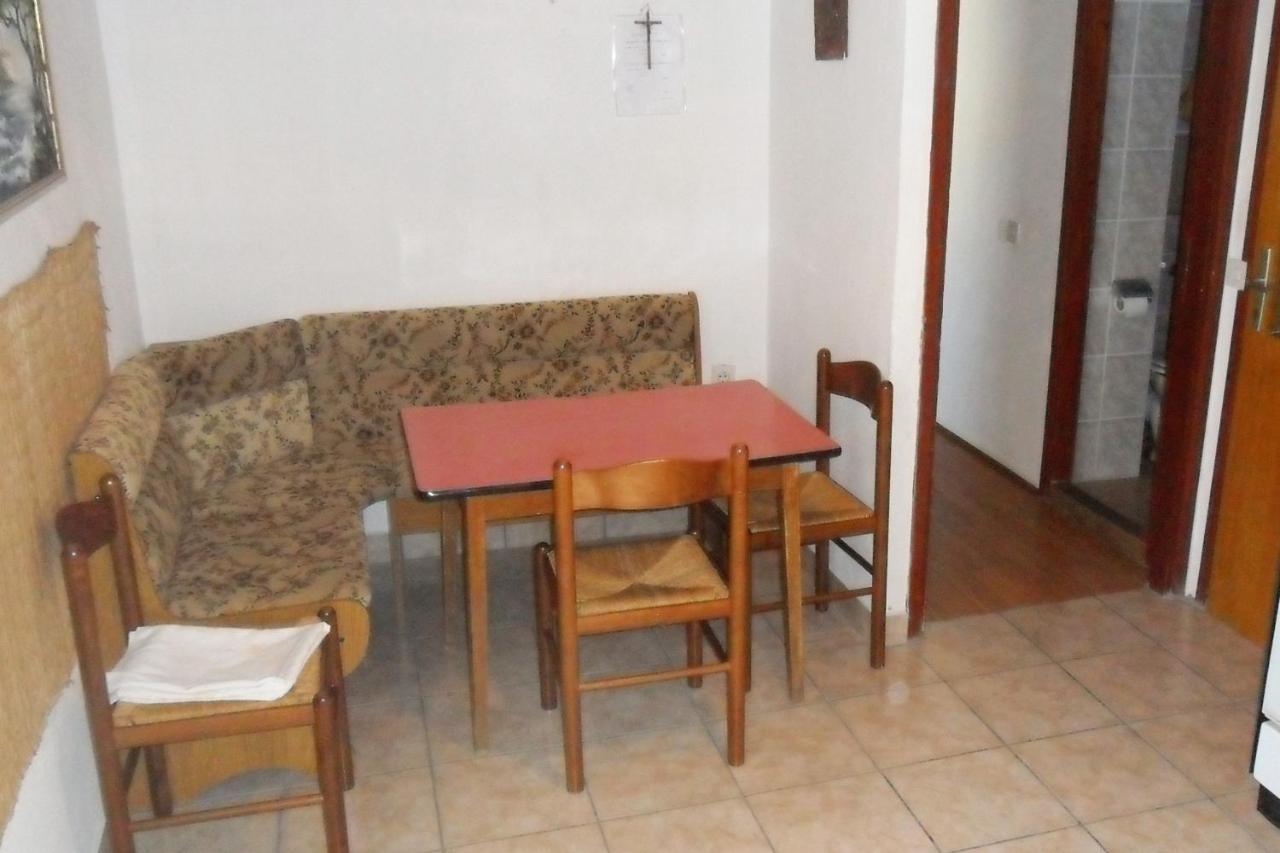 Apartments By The Sea Suha Punta, Rab - 5050 Kampor Luaran gambar
