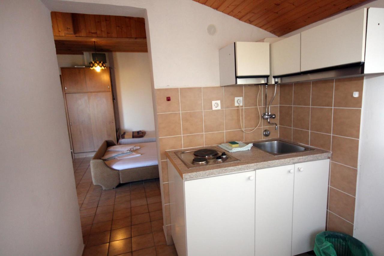 Apartments By The Sea Suha Punta, Rab - 5050 Kampor Luaran gambar