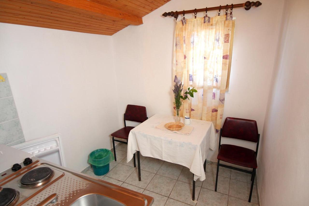 Apartments By The Sea Suha Punta, Rab - 5050 Kampor Luaran gambar