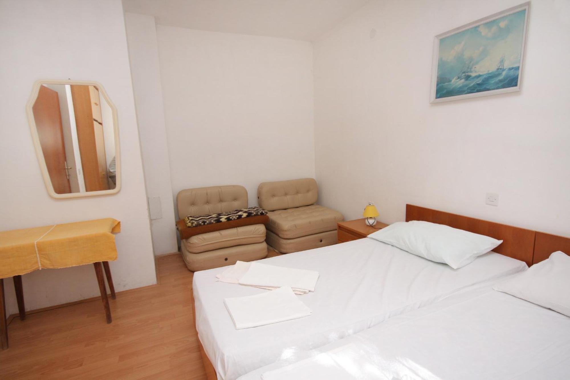 Apartments By The Sea Suha Punta, Rab - 5050 Kampor Bilik gambar