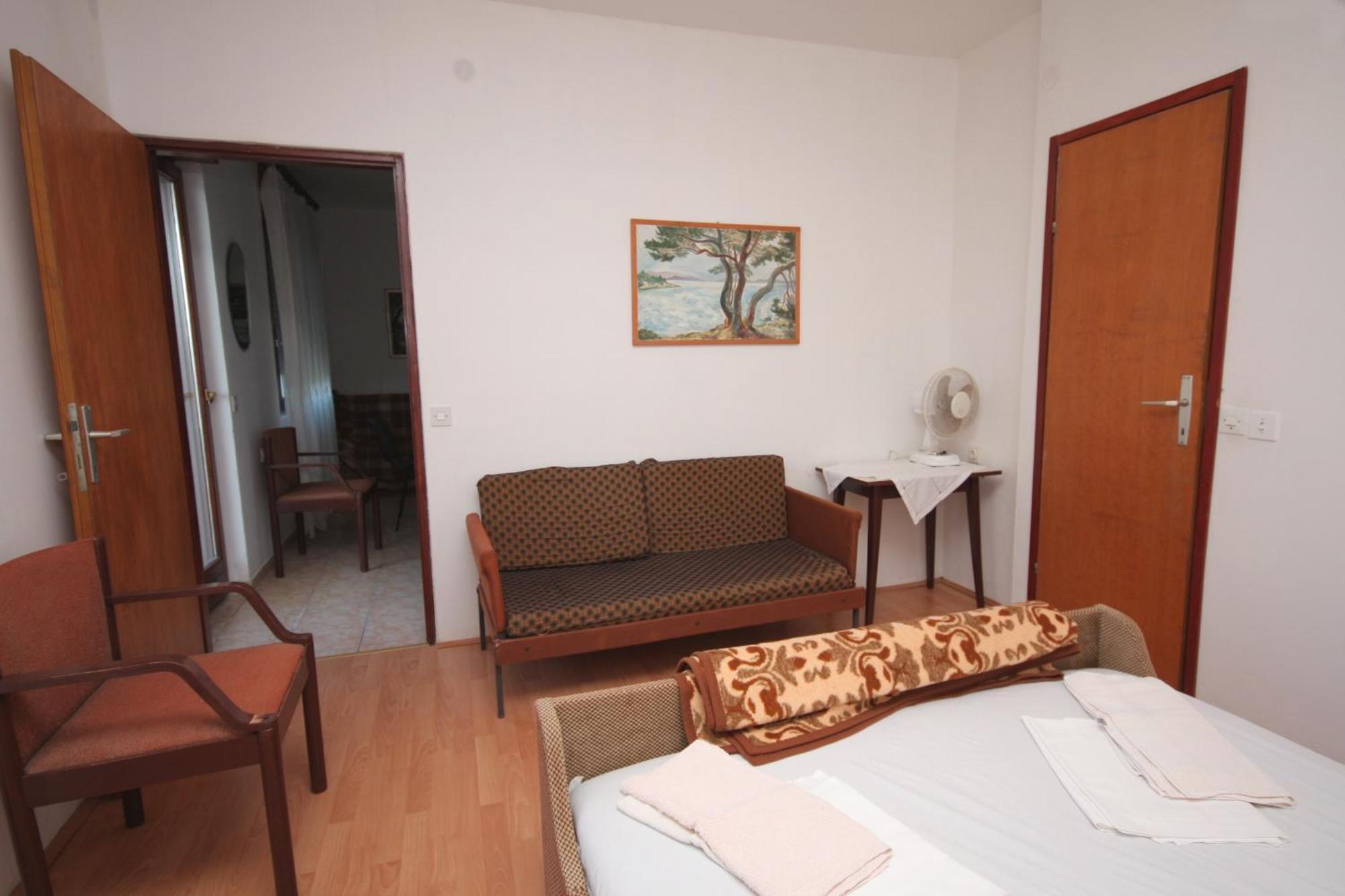 Apartments By The Sea Suha Punta, Rab - 5050 Kampor Bilik gambar